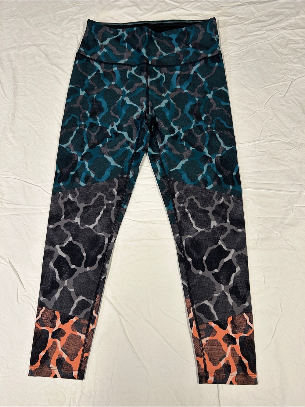 Calvin Klein Performance Colorblock Giraffe Print Leggings M